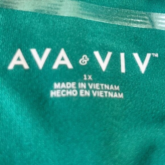 Ava & Viv Draped Knot Front Top Womens 1X Green New Short Sleeves - Picture 5 of 8